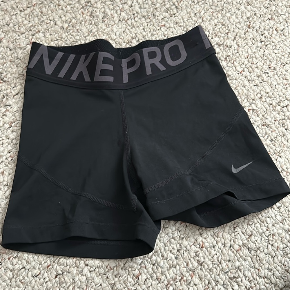 Nike spandex